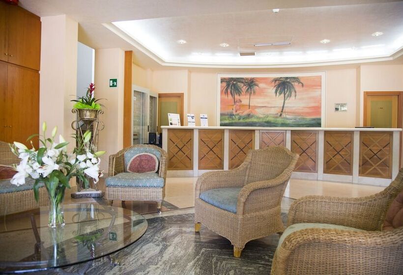 فندق Village Paradise