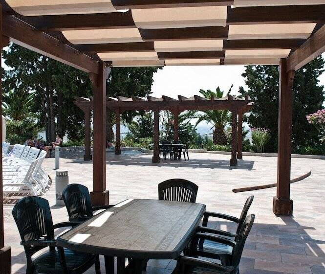 فندق Villaggio Club Altalia