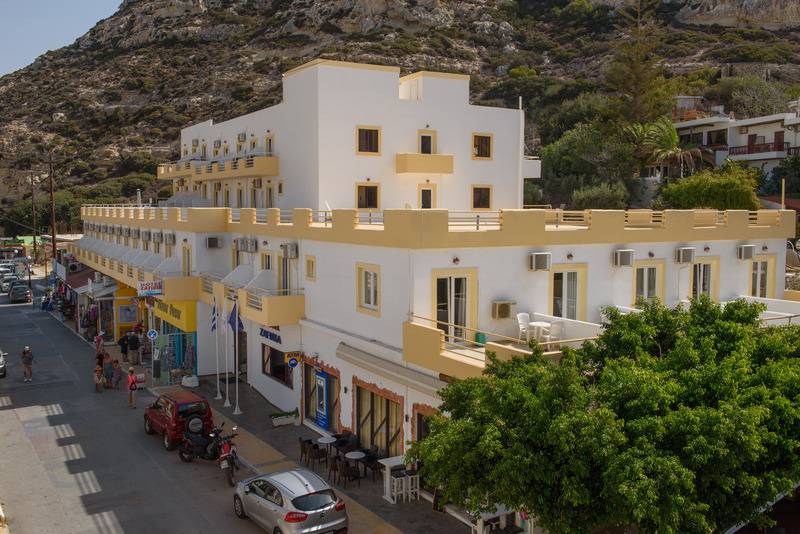 هتل Zafiria