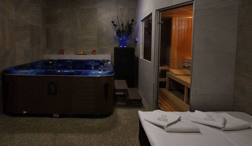 Fotos del hotel Adeba:  9