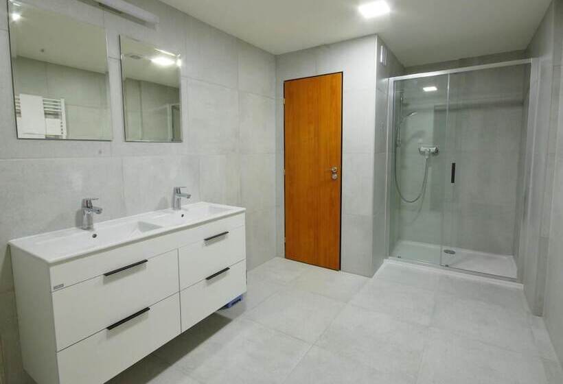 Fotos del hotel Adeba:  14