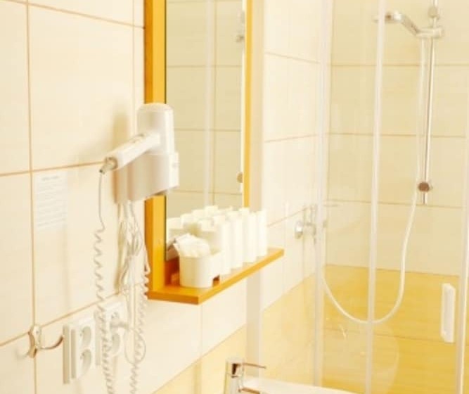 Fotos del hotel Adeba:  15