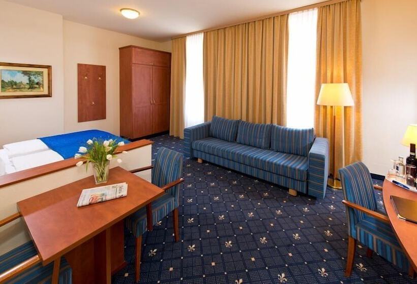 Fotos del hotel &amp; Apartments Zarenhof Berlin Prenzlauer Berg:  32