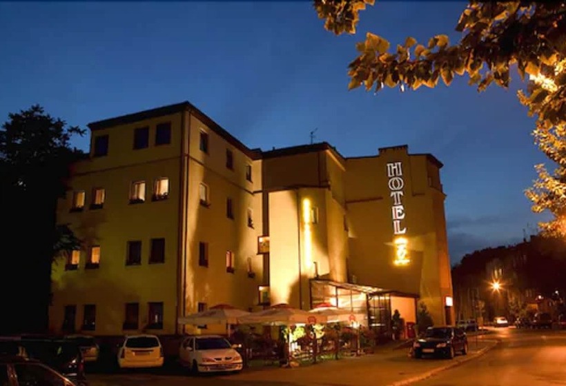 Hotel Batory