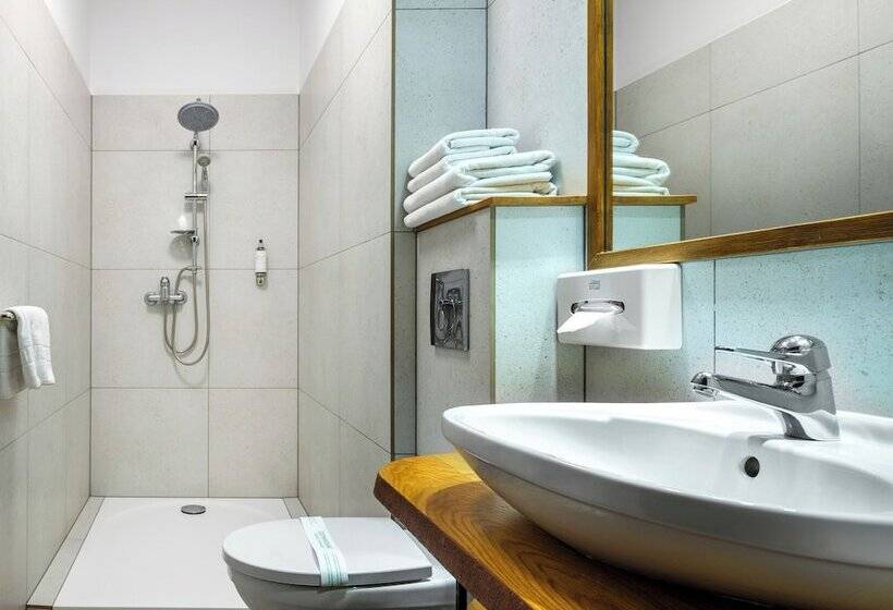 Fotos del hotel Batory:  10
