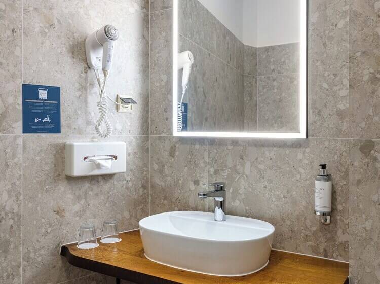 Fotos del hotel Batory:  7
