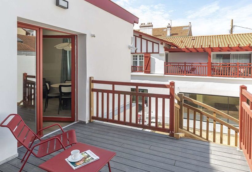 هتل Hôtel Kemaris