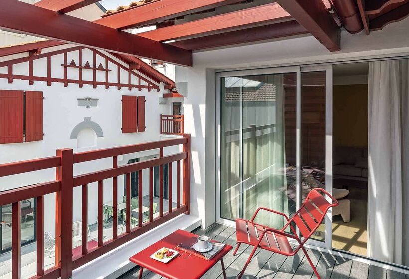 هتل Hôtel Kemaris