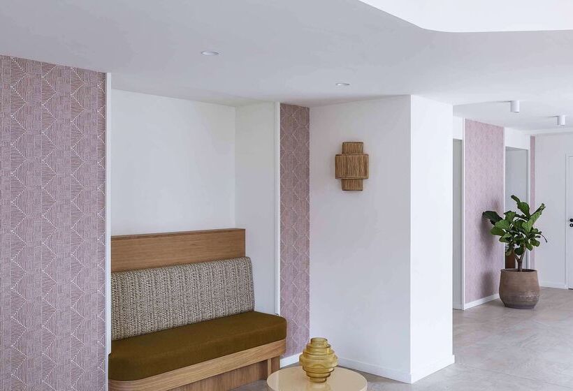هتل Hôtel Kemaris