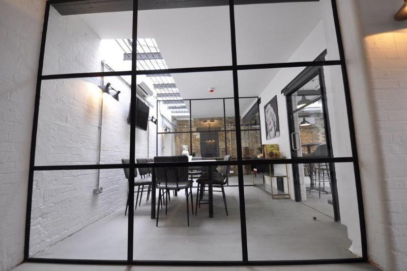 Fotos del hotel Cityspace Borough:  3