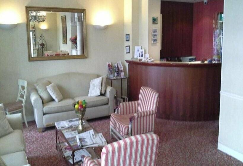 Fotos del hotel Delambre:  3