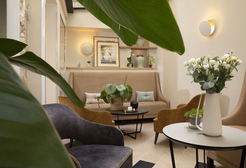 Fotos del hotel Hôtel Des Champselysées:  4