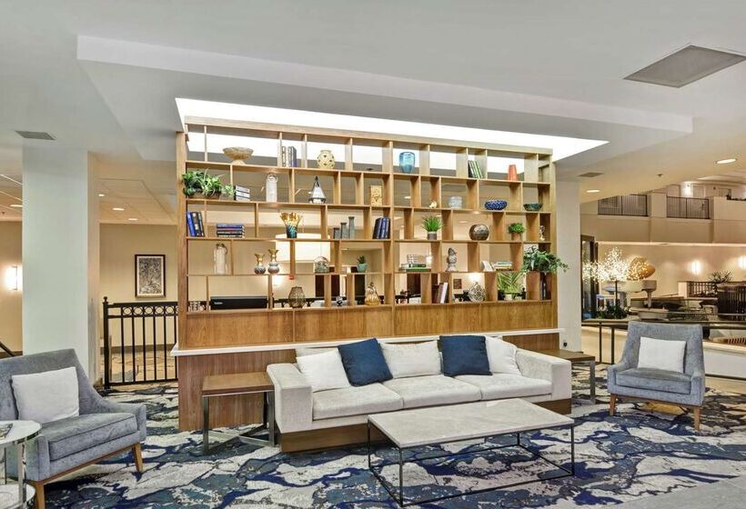 هتل Embassy Suites By Hilton Orlando Downtown