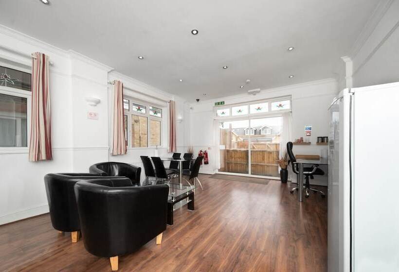 Fotos del hotel Flexistay Norbury Apart:  5