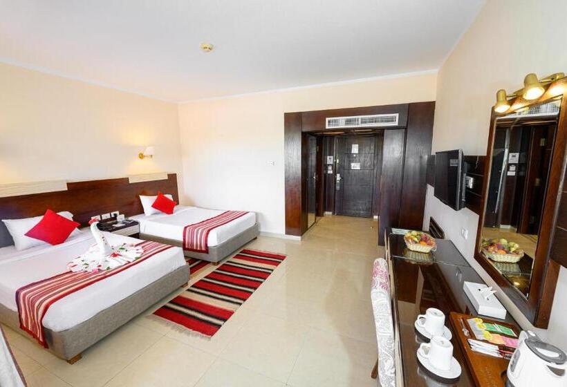 Fotos del hotel Golden Beach Resort:  3