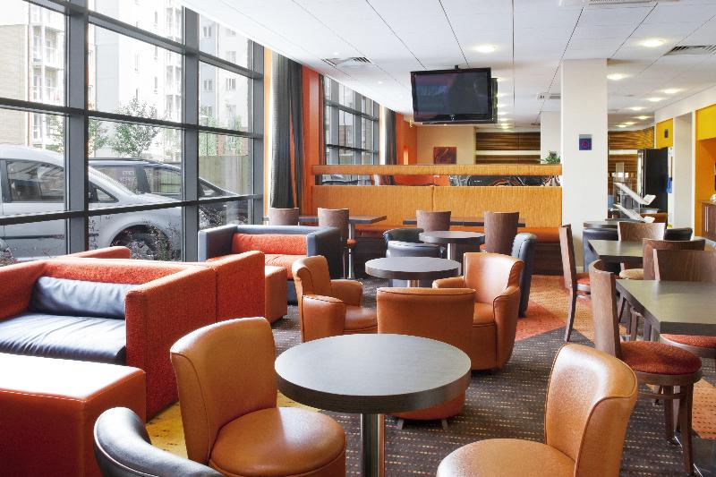 هتل Holiday Inn Express Slough By Ihg