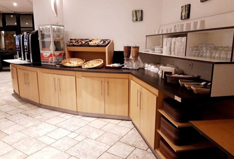 בית מלון כפרי Hôtel & Résidence Futuroscope