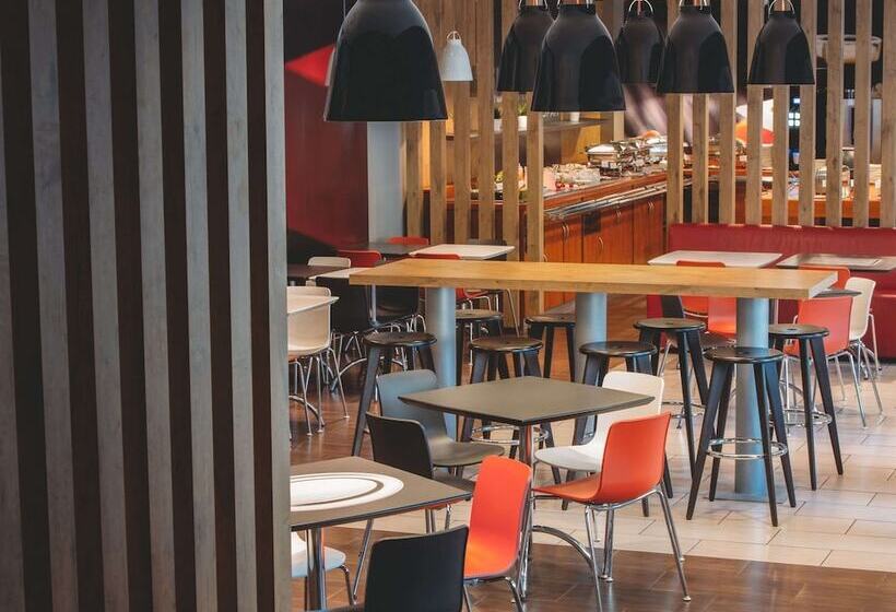 هتل Ibis Moscow Paveletskaya