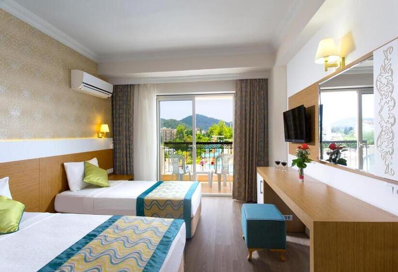 هتل Kemer Dream