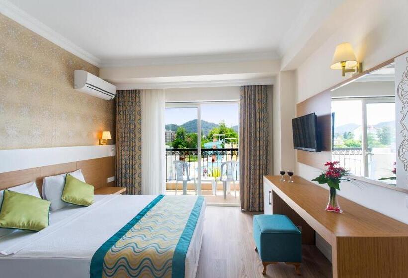هتل Kemer Dream