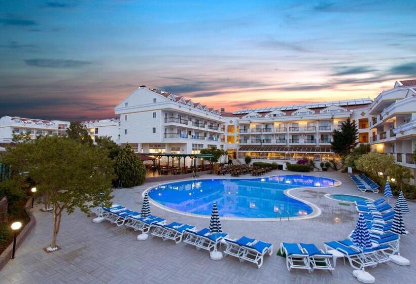 هتل Kemer Dream