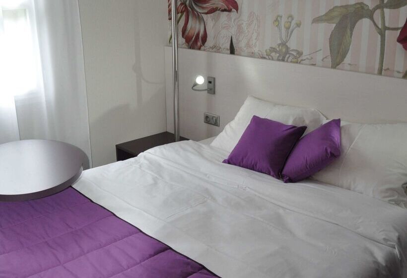 هتل Hôtel Kyriad Dieppe