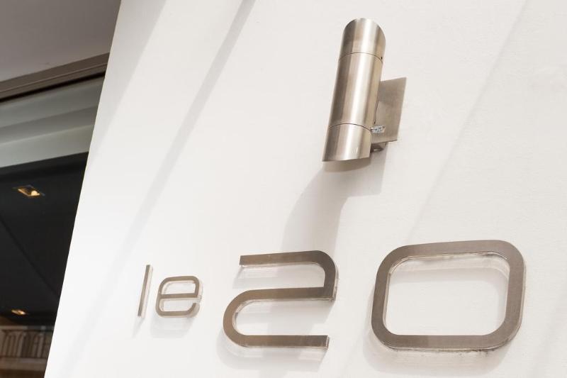 Fotos del hotel Le 20 Prieuré Hôtel:  14