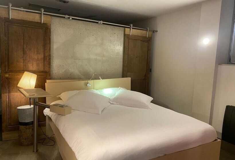 هتل Le Dormeur Du Val