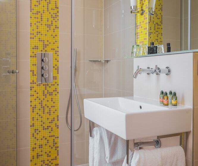 Fotos del hotel Le Petit Paris:  17