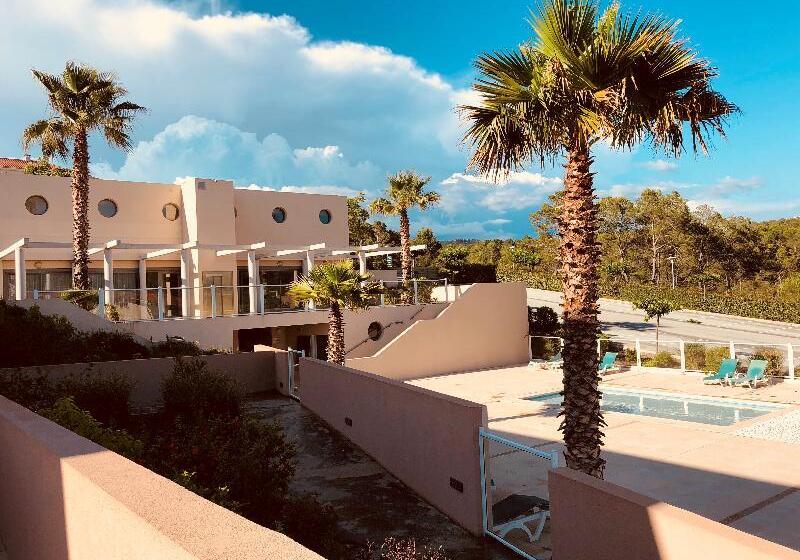 Hotel Les Parasols D Argens