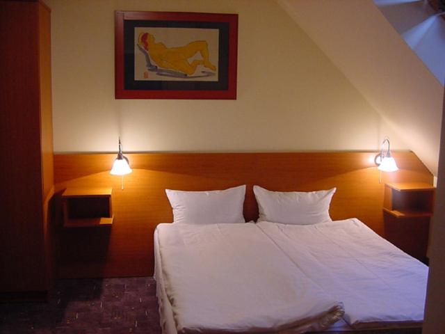 هتل Luna Budapest