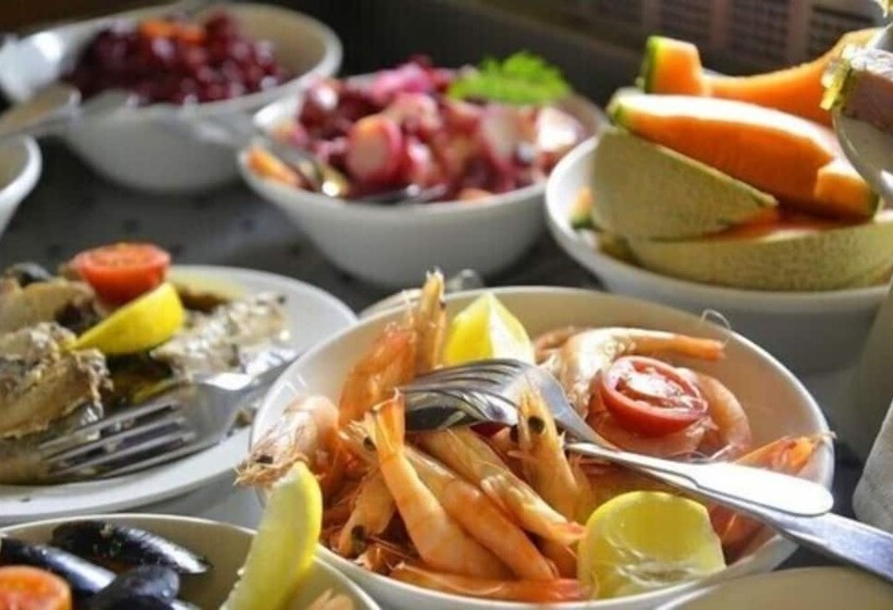 בית מלון כפרי Logis Lyon Est Porte De L Ain