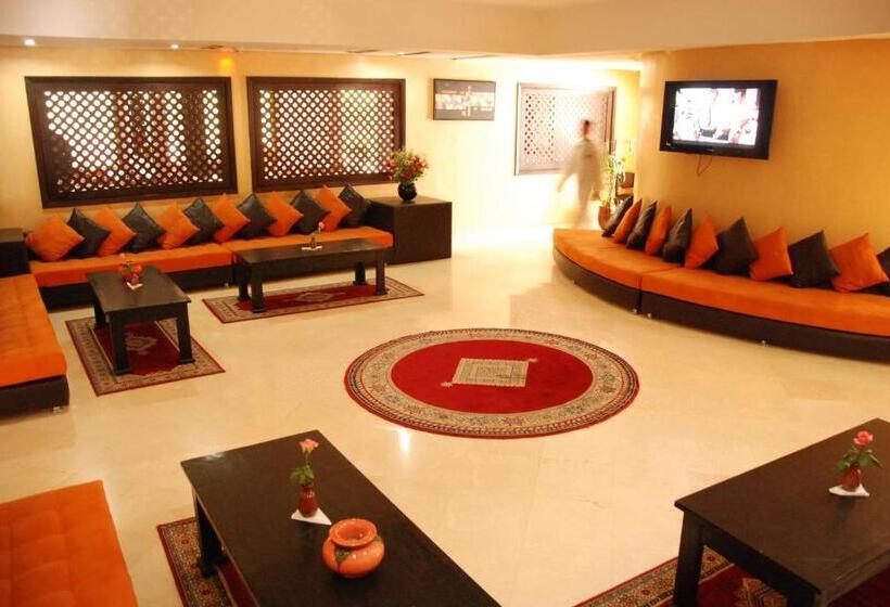 هتل New Farah