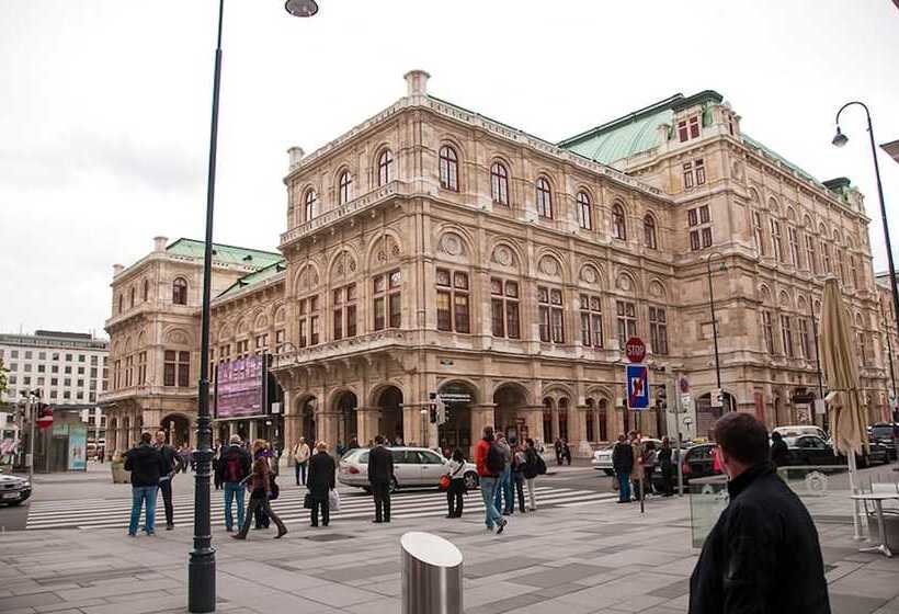 Szálloda Opera Suites Self Check In