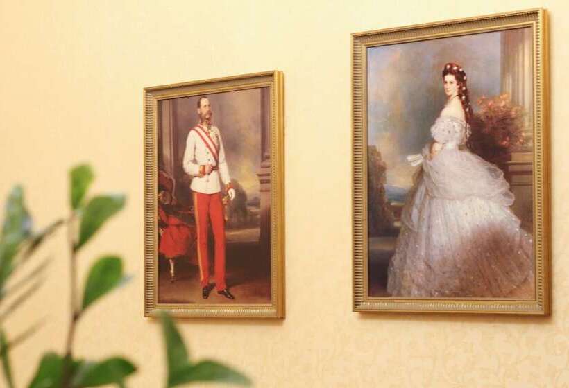 Fotos del hotel Opera Suites:  28