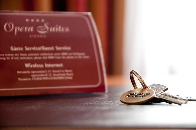 Fotos del hotel Opera Suites:  27