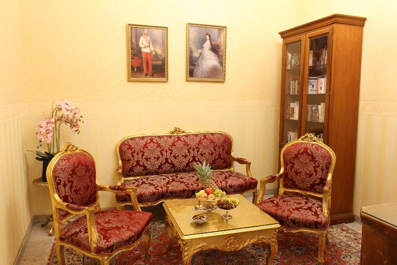 Fotos del hotel Opera Suites:  14
