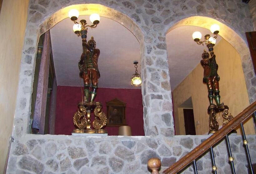 ホテル Palacio De Los Alvarado