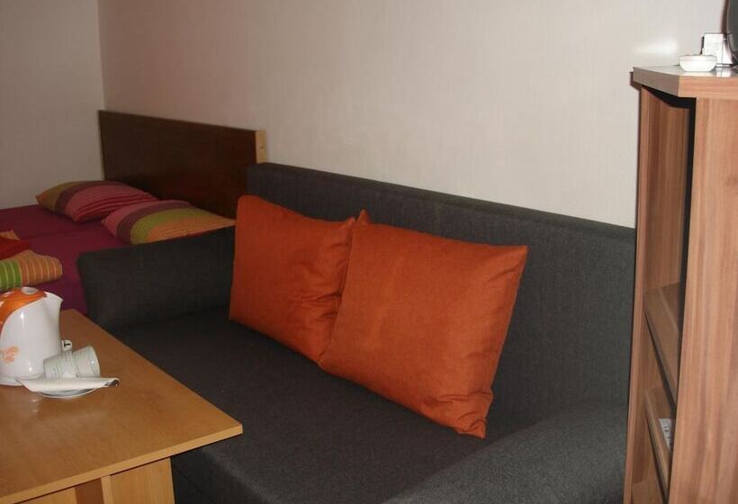 Fotos del hotel Pension Easy Journey:  24