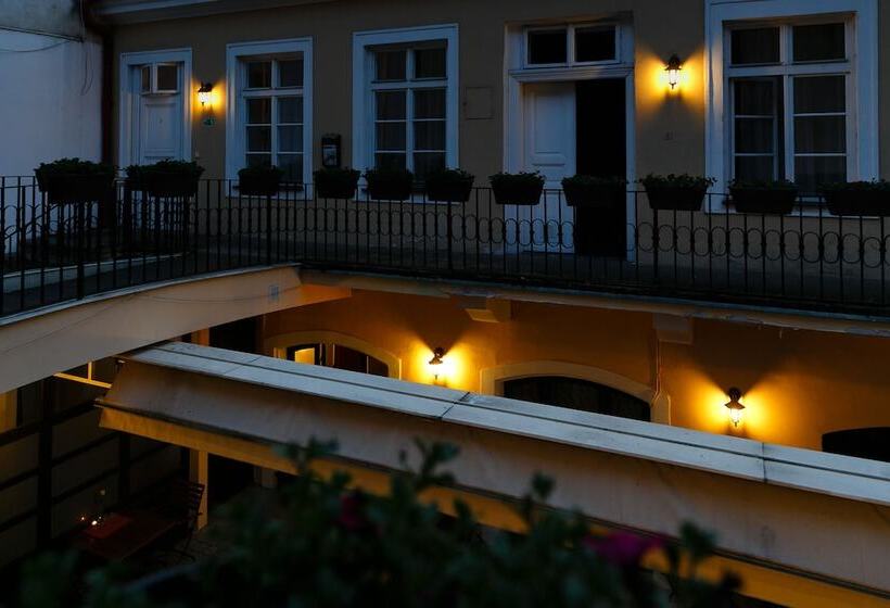 Fotos del hotel Pension U Lilie:  11