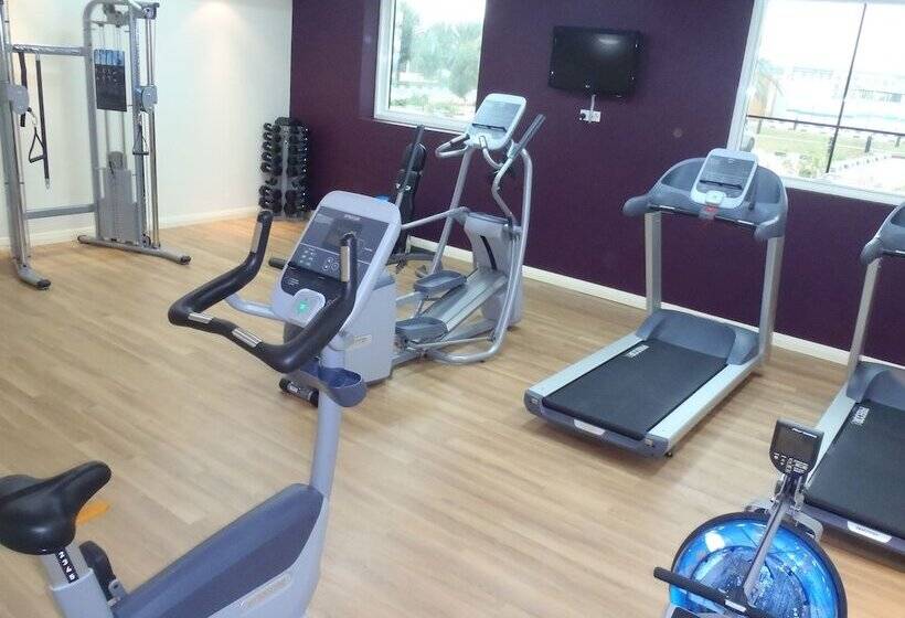 Fotos del hotel Premier Inn Dubai Investments Park:  10