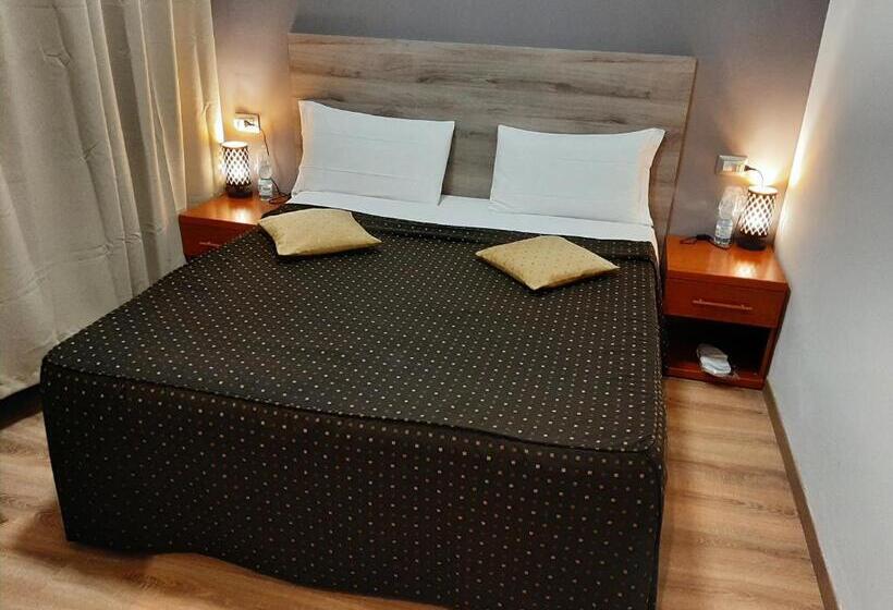 Fotos del hotel Roman Residence:  14