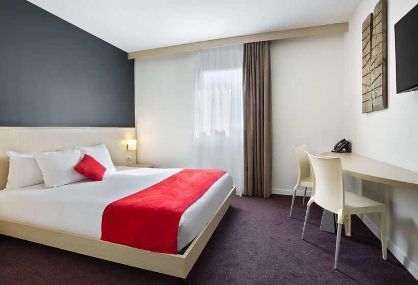 Hotel Sure  By Best Western Nantes Beaujoire