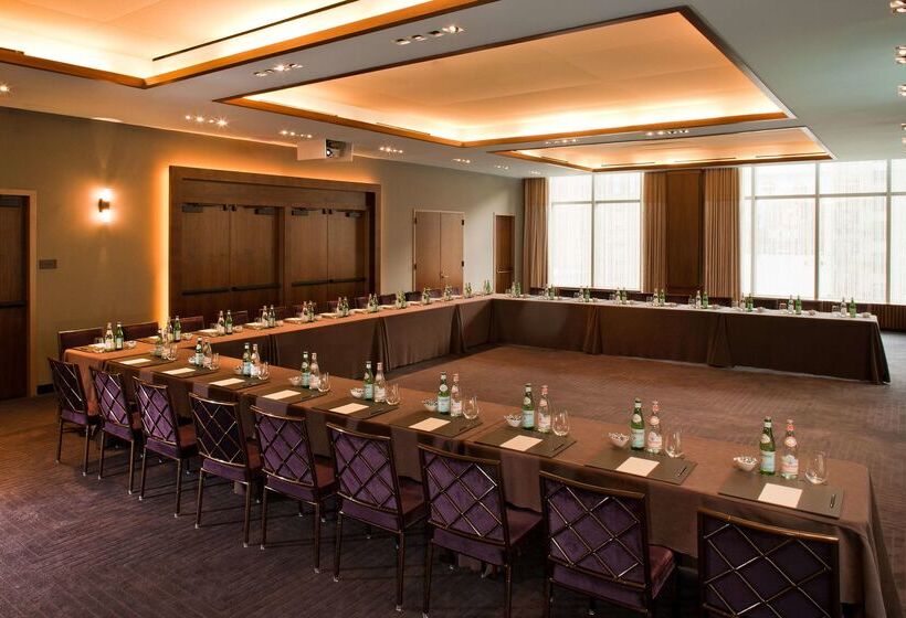 Fotos del hotel The Dominick:  36