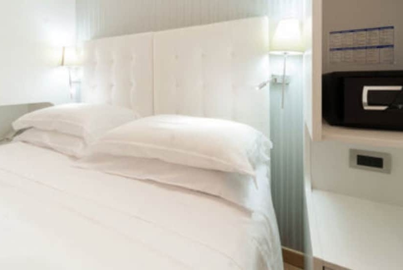 Fotos del hotel Trevi 41 Hotel:  5