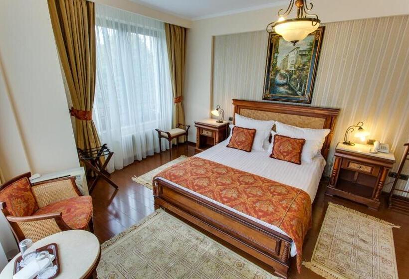Fotos del hotel Vila Paris:  4