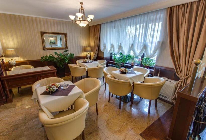Fotos del hotel Vila Paris:  20