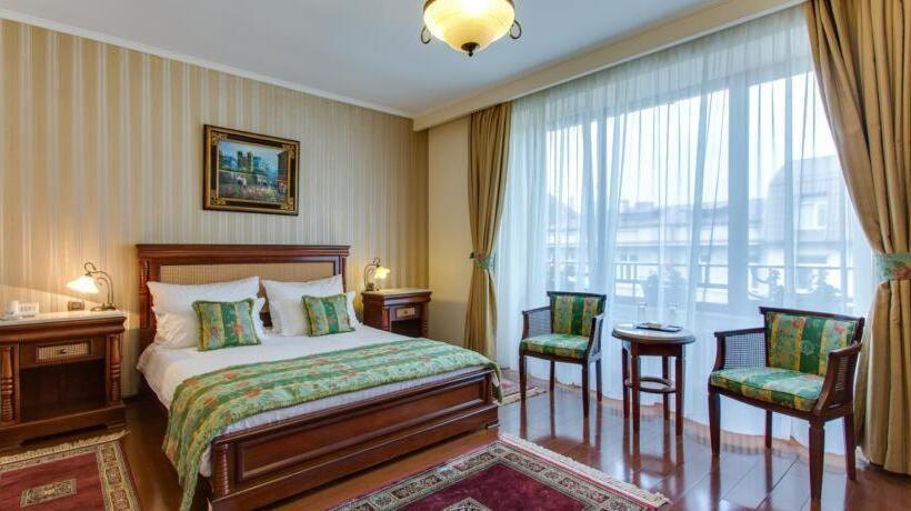 Fotos del hotel Vila Paris:  8