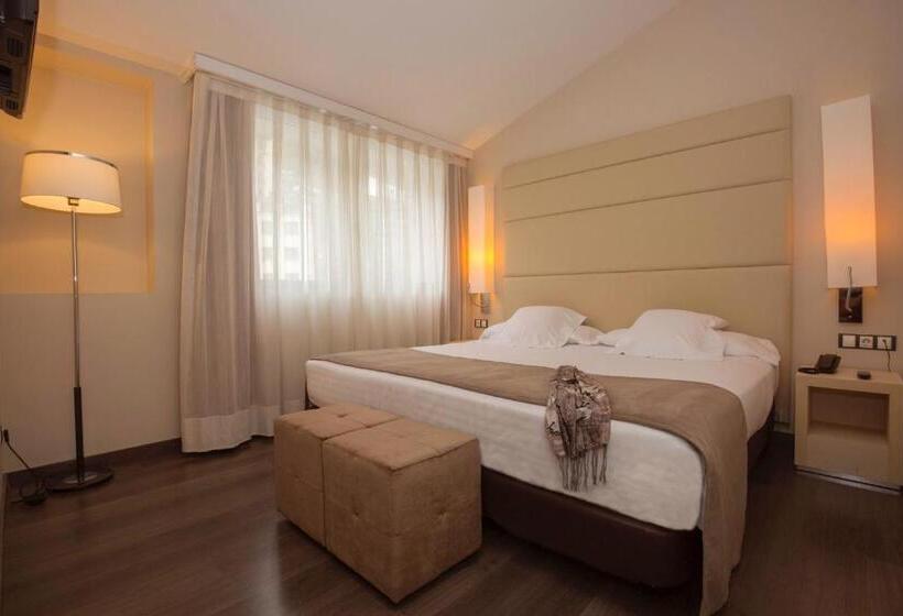 Fotos del hotel YOMO Mola Park:  48