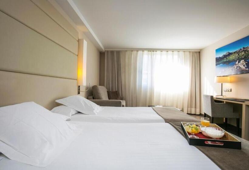 Fotos del hotel YOMO Mola Park:  9